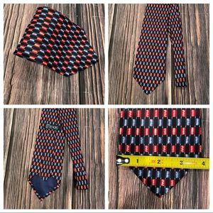 LT Designs Mens Tie